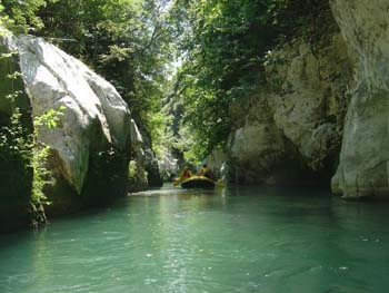 Rafting sul fiume lao